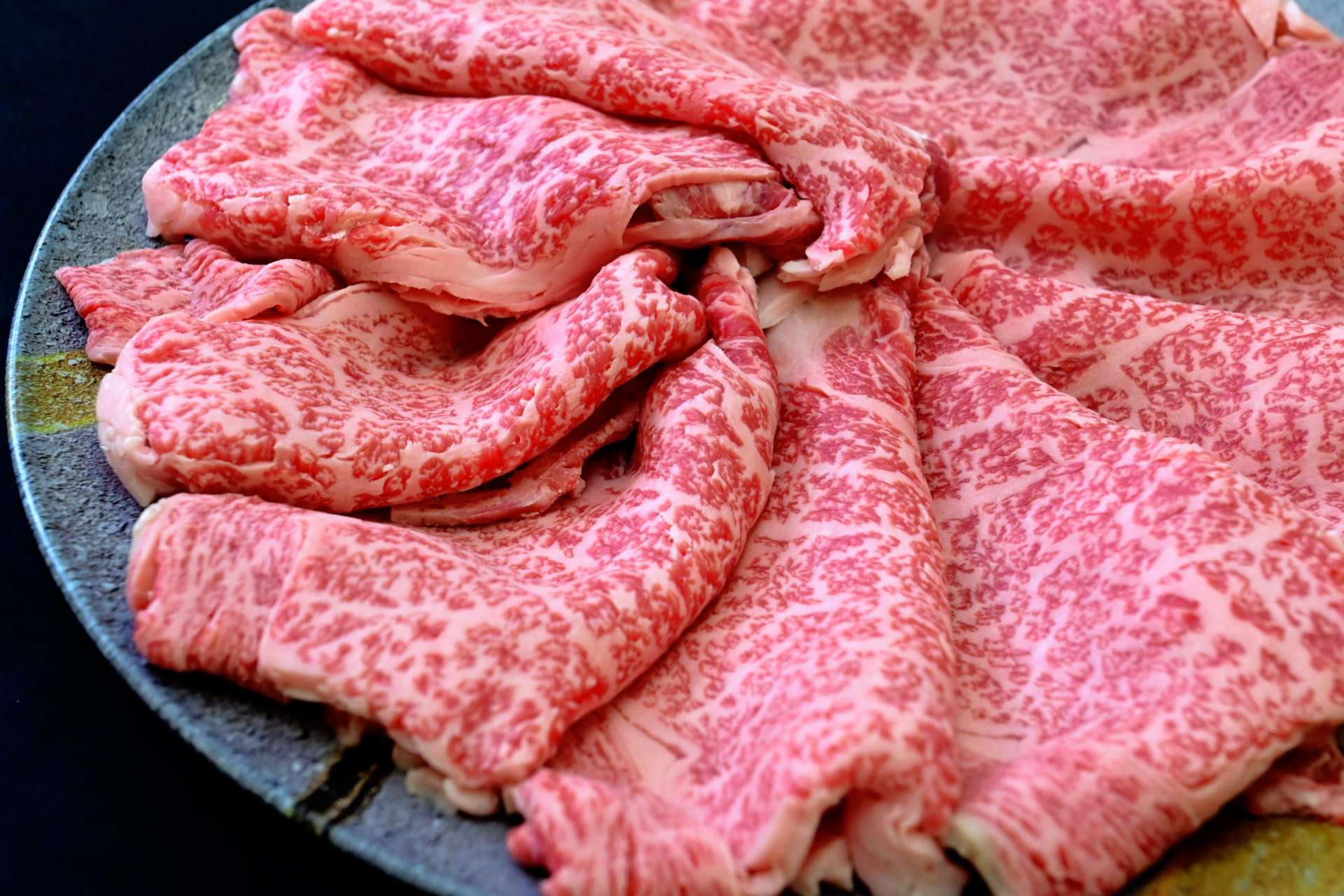 九州産の美味しい牛肉を販売しています